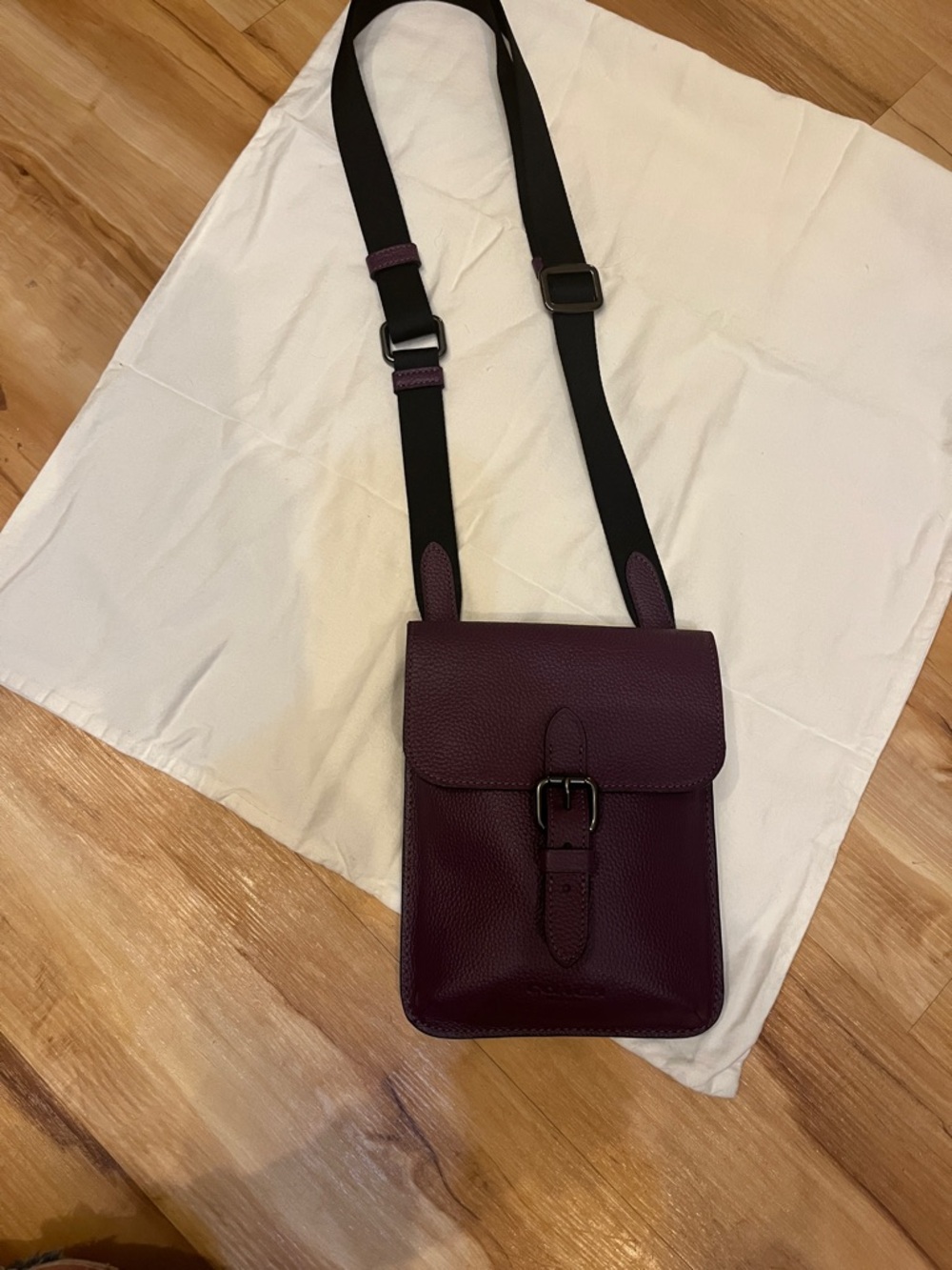Men's Leather Messenger Bag in Plum with Adjustable Black Strap